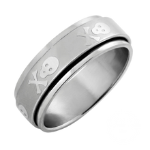 Load image into Gallery viewer, A stainless steel spinner ring with a polished finish featuring a skull and crossbones design.